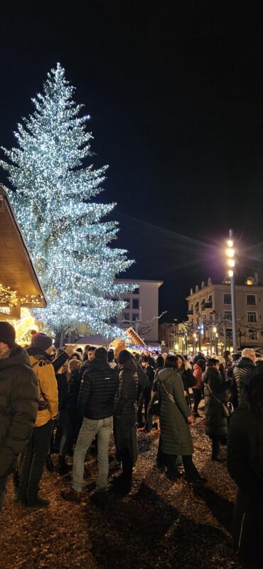 Place Centrale : Village de Noël
